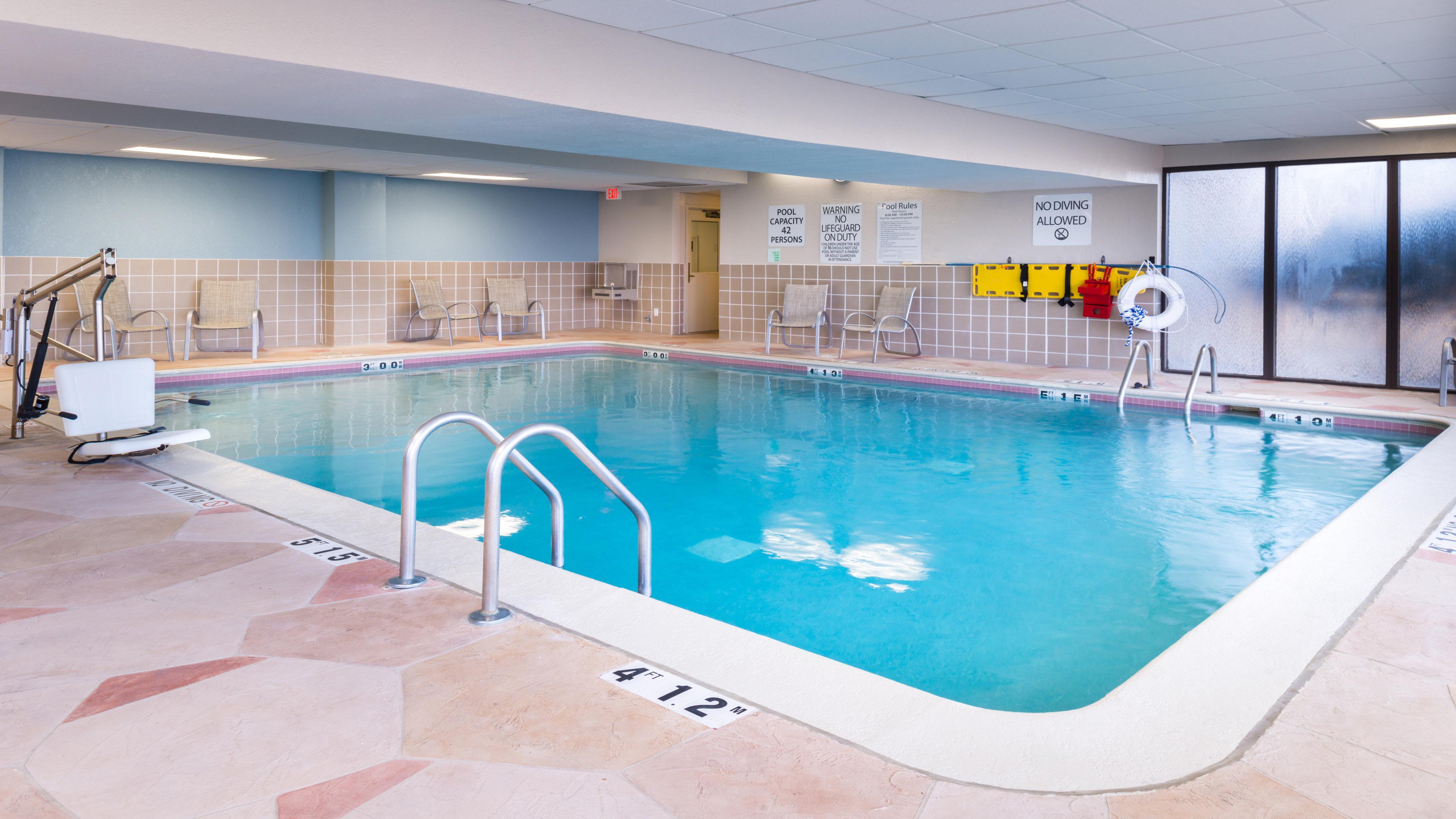 Holiday Inn Hotel & Suites Warren By Ihg Экстерьер фото