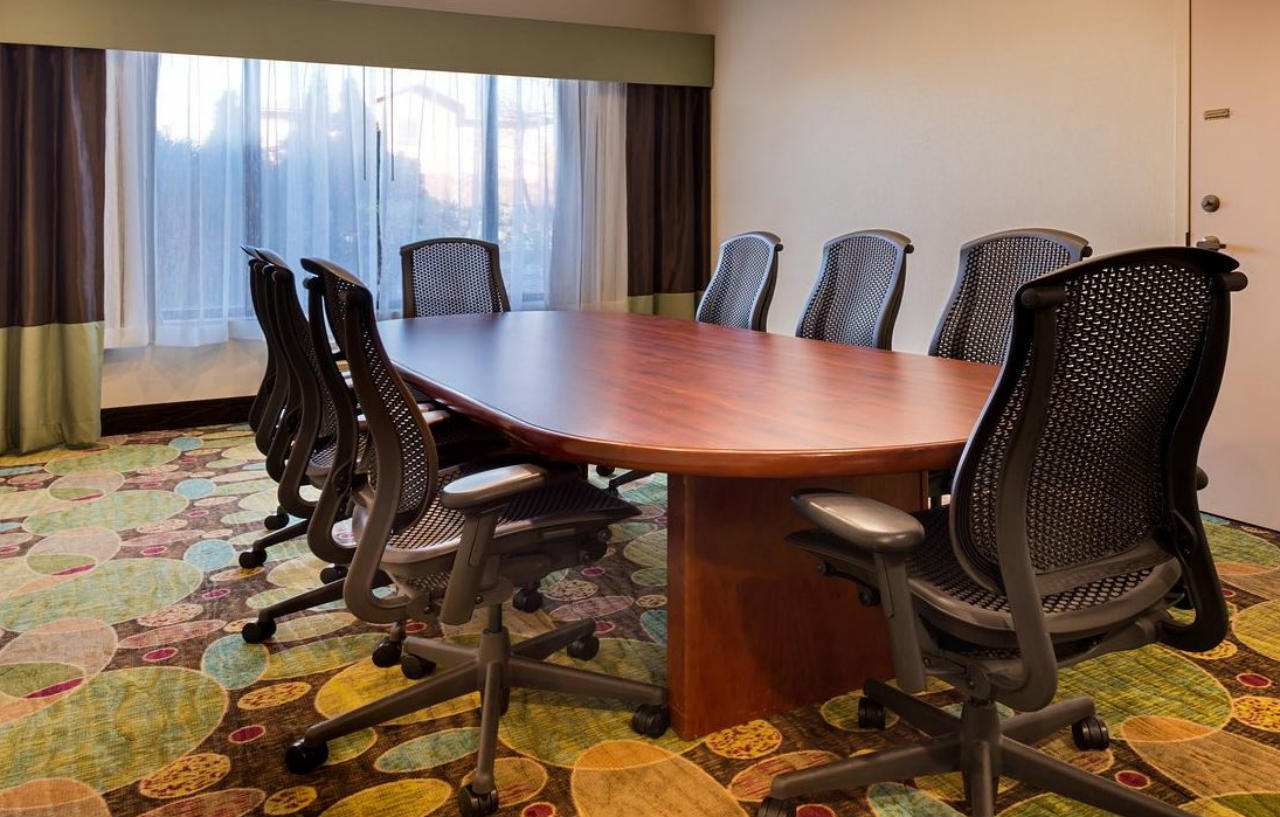 Holiday Inn Hotel & Suites Warren By Ihg Экстерьер фото